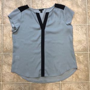Women’s Size Medium Petite Shirt, Ann Taylor